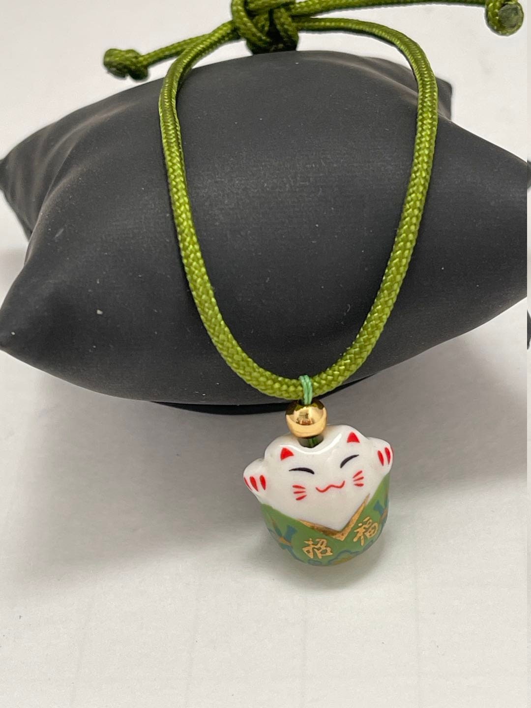 Good Luck Happy Cat charm Bracelet
