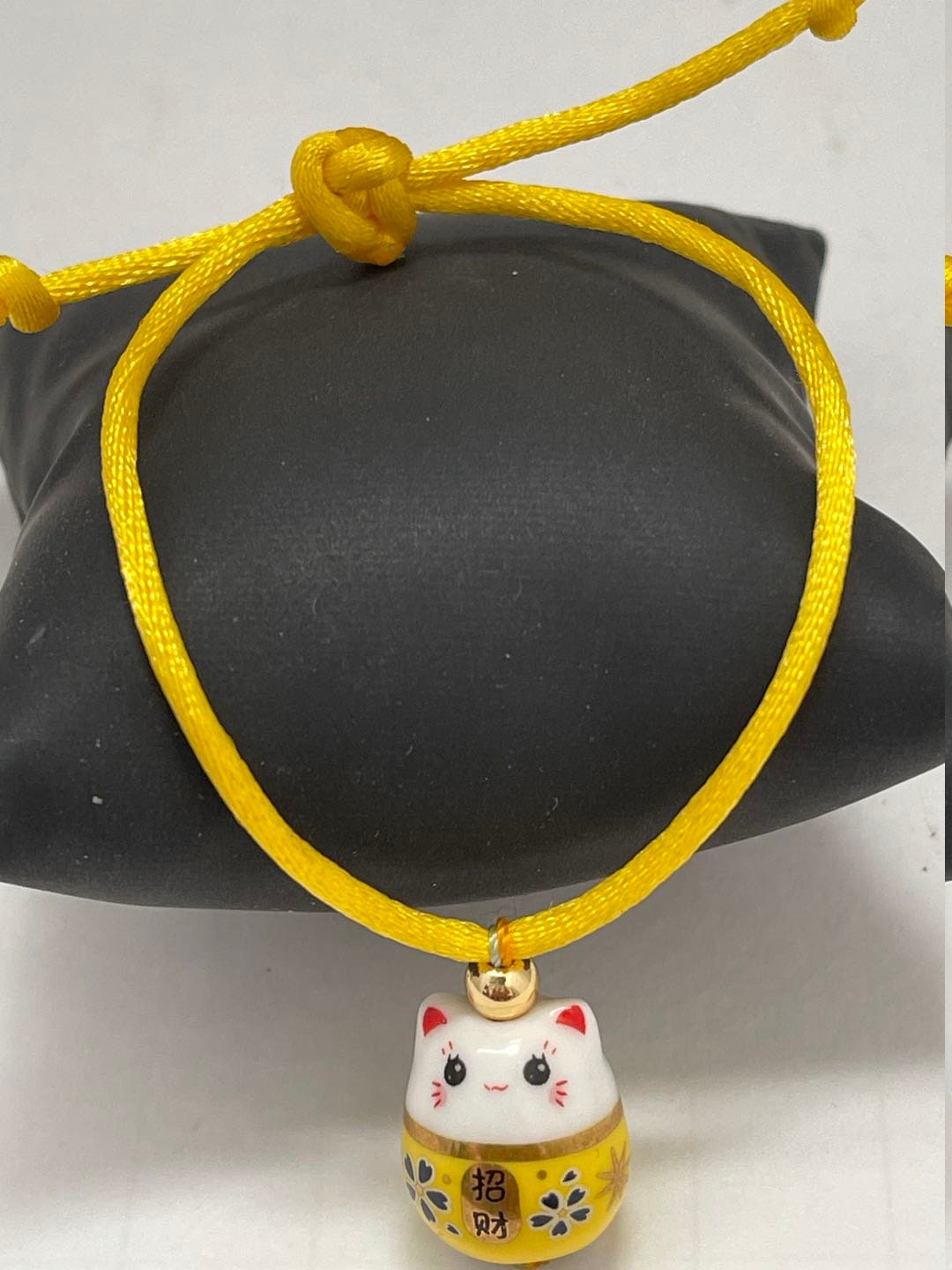 Good Luck Happy Cat charm Bracelet