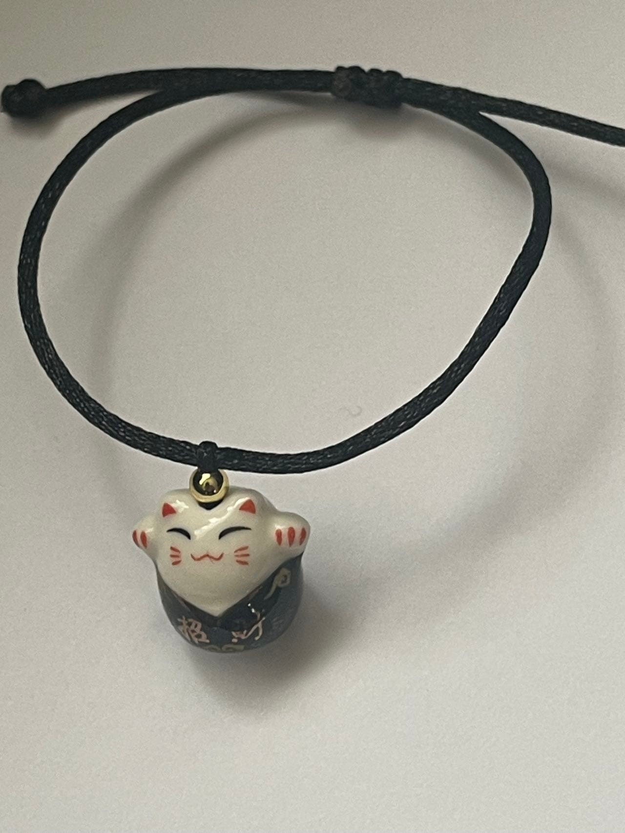 Good Luck Happy Cat charm Bracelet